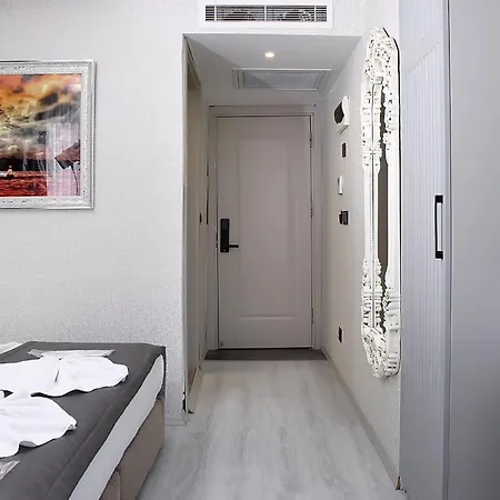 Hotel The Amara